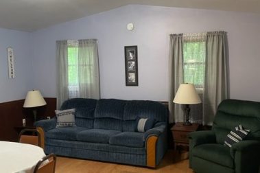 cottage 4 living area
